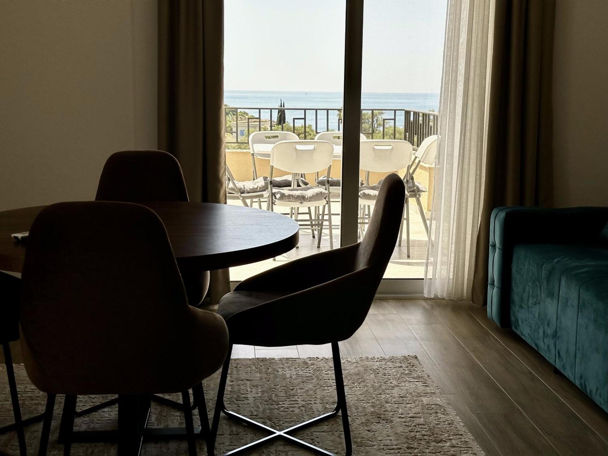 Akhdar Apartments 우체하 외부 사진